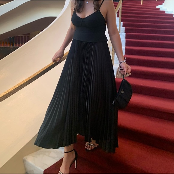 A.L.C Gwen Pleated Midi Dress - Picture 4 of 5